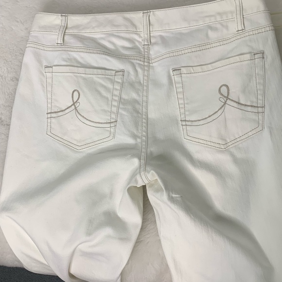Ann Taylor Loft White Jeans Original Boot Size 8 - Picture 5 of 8